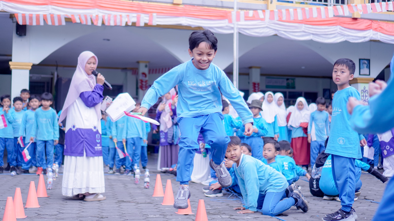 <p>HUT RI ke-80, SDIT Istiqomah gelar Festival Kemerdekaan dengan berbagai Lomba Ketangkasan, Memasak hingga Futsal Syari’ah</p>